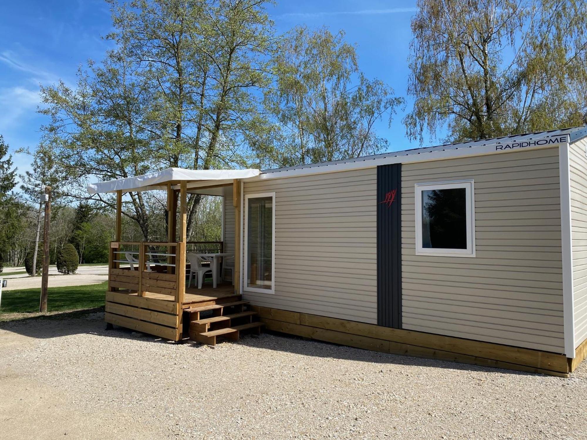 Camping Porte Des Vosges Bulgnéville Eksteriør bilde