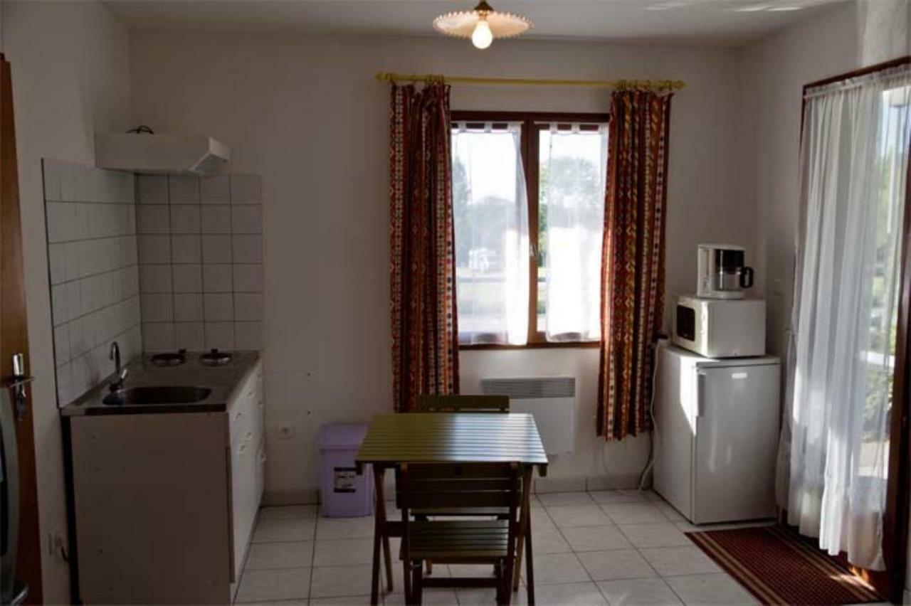 Camping Porte Des Vosges Bulgnéville Eksteriør bilde